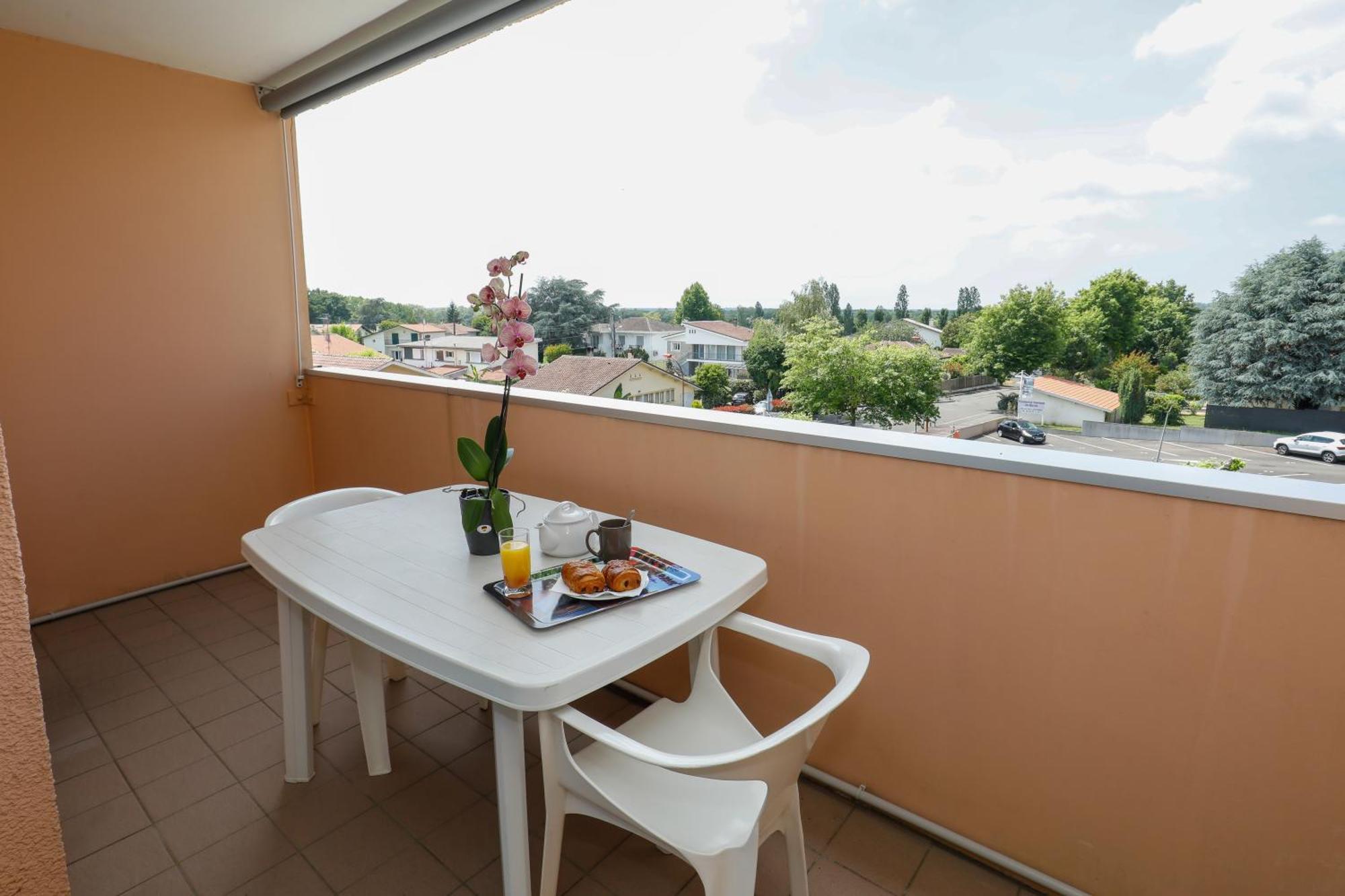 Hotel Les Terrasses De Borda*** Dax Exterior foto